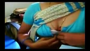 Neighbour Desi Aunty Breakage